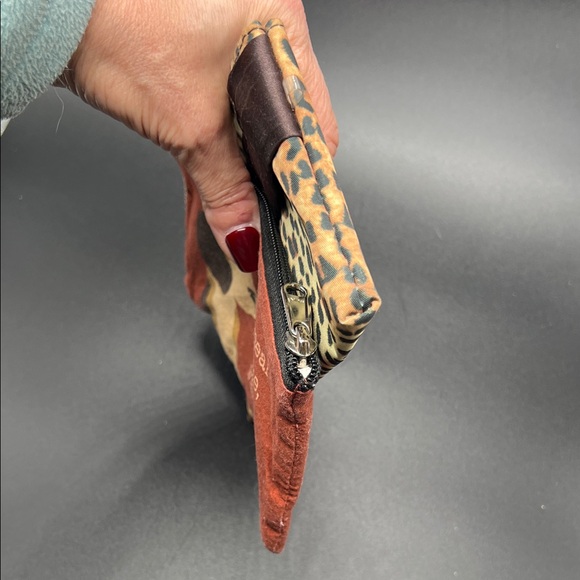 Primitives by Kathy Rustic Redsish Dog + Leopard Pouch Set/2 - Picture 9 of 10